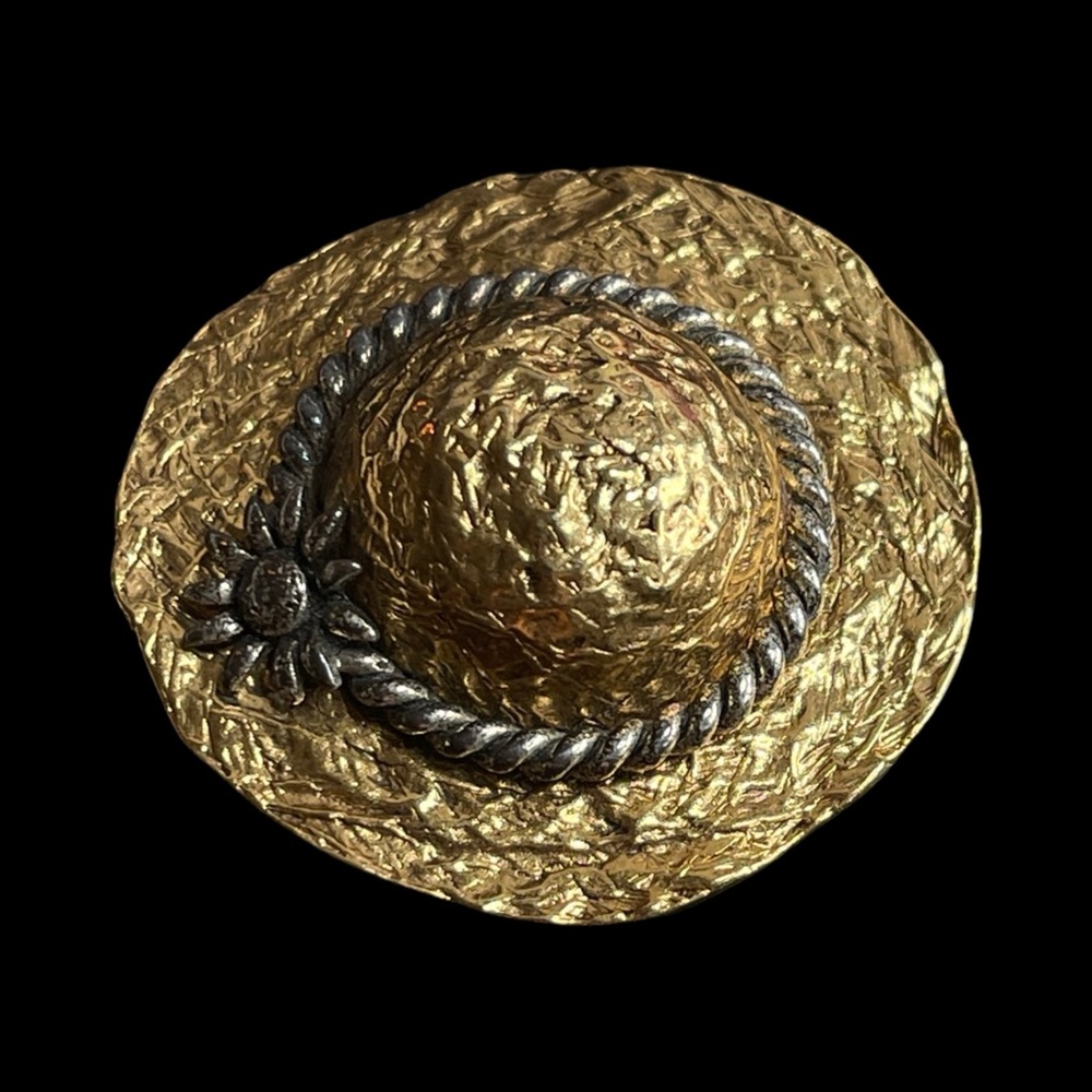 BONNET PIN BY PREMIÈRE Jewelery Company